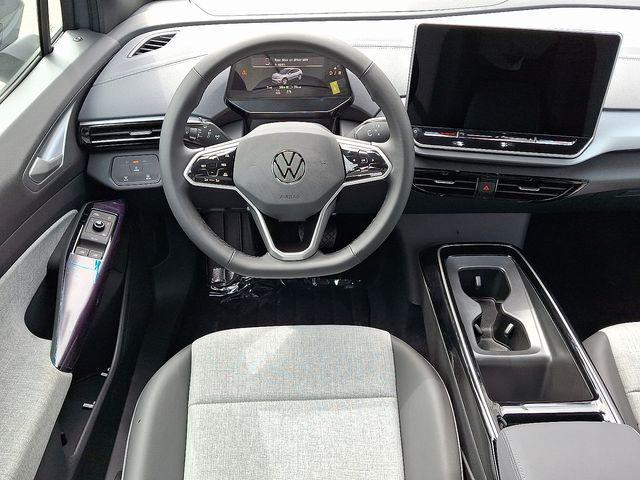 new 2025 Volkswagen ID.4 car, priced at $40,804