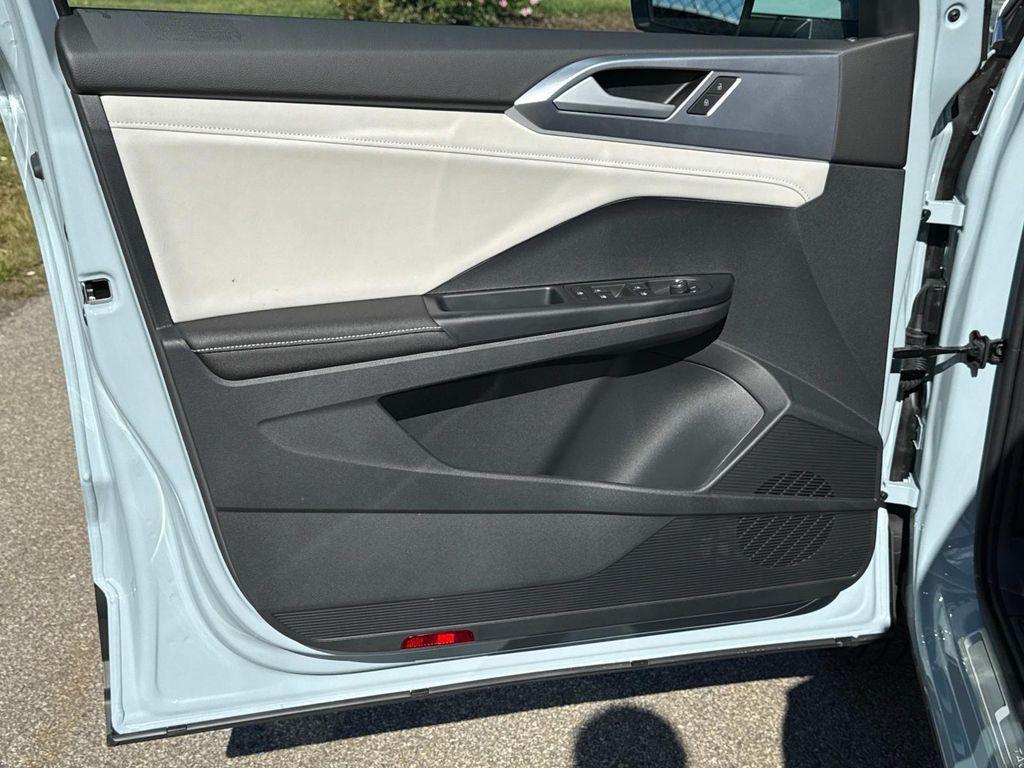 used 2025 Volkswagen Taos car, priced at $31,985