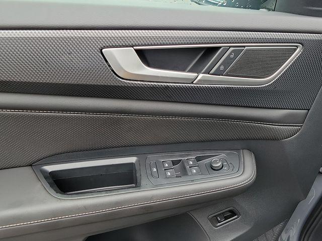 new 2024 Volkswagen Atlas Cross Sport car, priced at $46,569