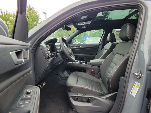 new 2024 Volkswagen Atlas Cross Sport car, priced at $46,569