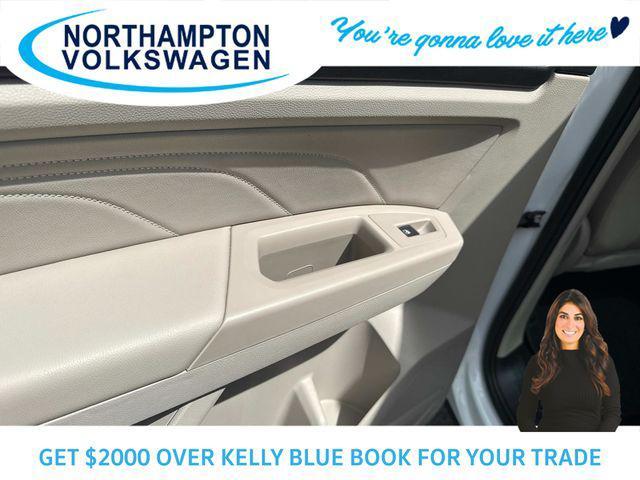 used 2022 Volkswagen Atlas car, priced at $30,594