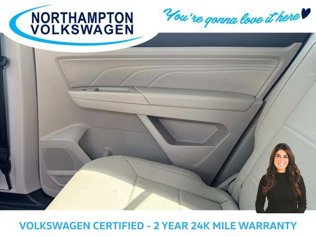 used 2022 Volkswagen Atlas car, priced at $30,716