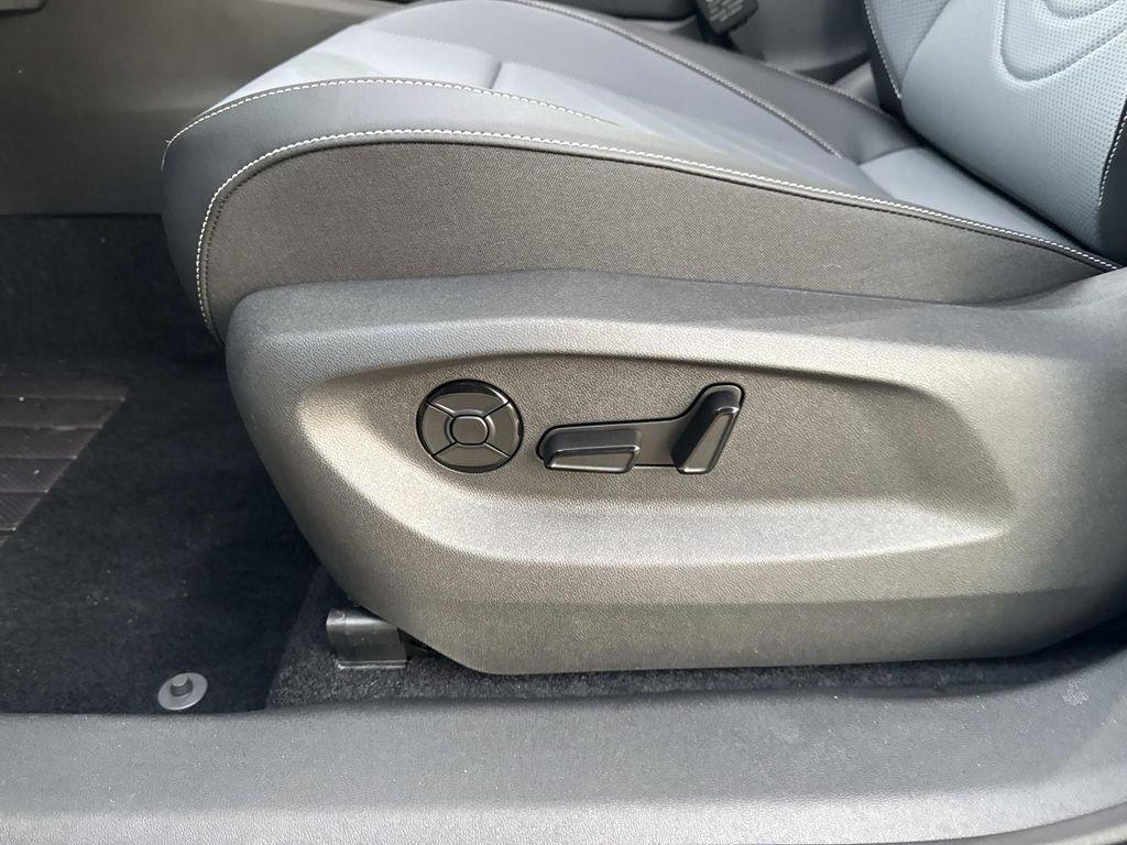 new 2025 Volkswagen Tiguan car, priced at $36,542