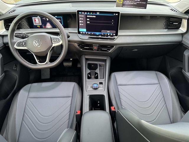 new 2025 Volkswagen Tiguan car, priced at $35,355
