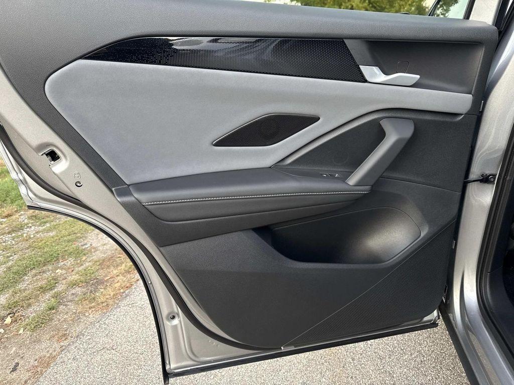 new 2025 Volkswagen Tiguan car, priced at $36,542