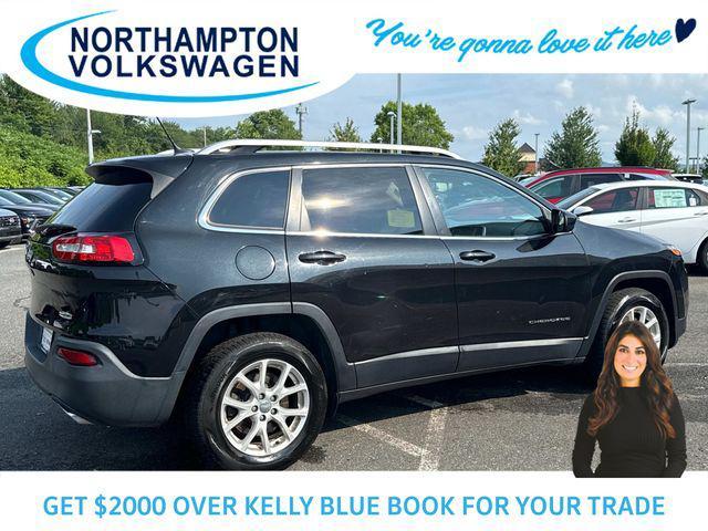 used 2015 Jeep Cherokee car, priced at $10,818