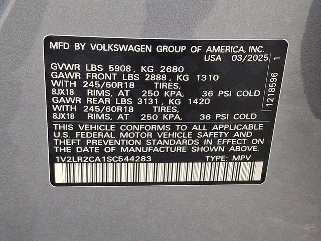 new 2025 Volkswagen Atlas car, priced at $37,002