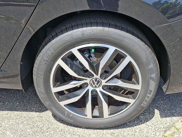 new 2025 Volkswagen Jetta car, priced at $25,221