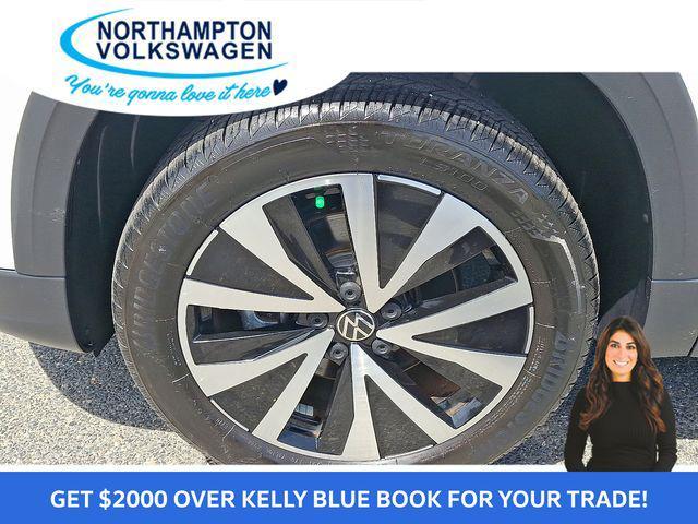 used 2022 Volkswagen Taos car, priced at $27,065