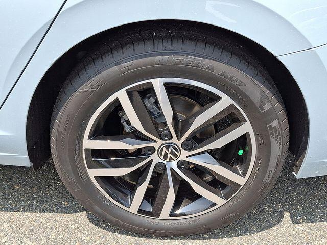 new 2025 Volkswagen Jetta car, priced at $26,619