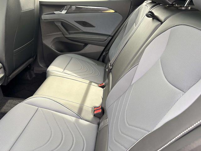 new 2025 Volkswagen Tiguan car, priced at $38,052