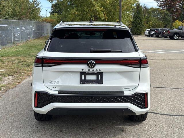 new 2025 Volkswagen Tiguan car, priced at $38,052