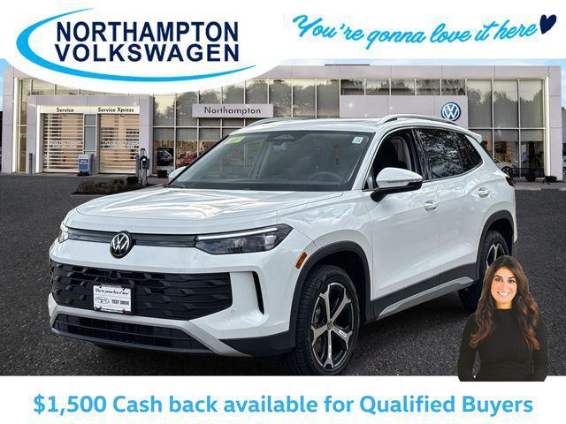 new 2025 Volkswagen Tiguan car, priced at $35,355