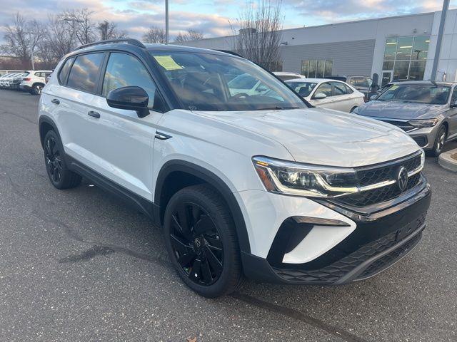 new 2024 Volkswagen Taos car, priced at $31,365