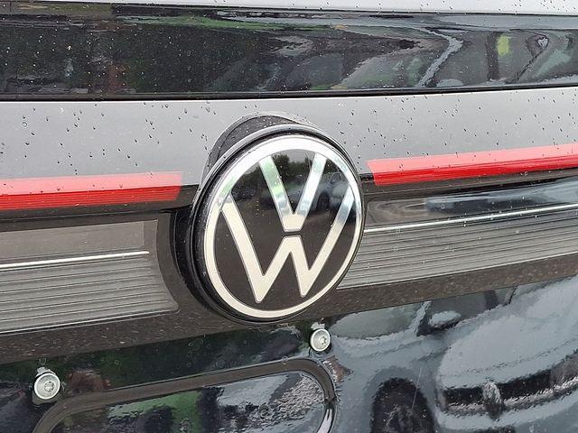 new 2025 Volkswagen Taos car, priced at $27,389