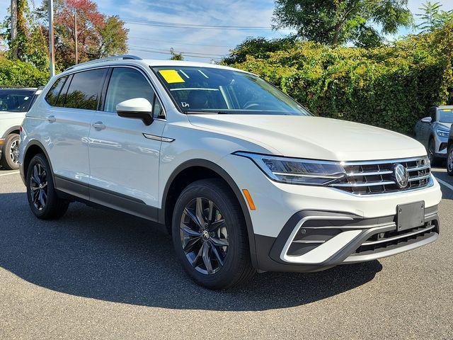 new 2024 Volkswagen Tiguan car, priced at $34,136