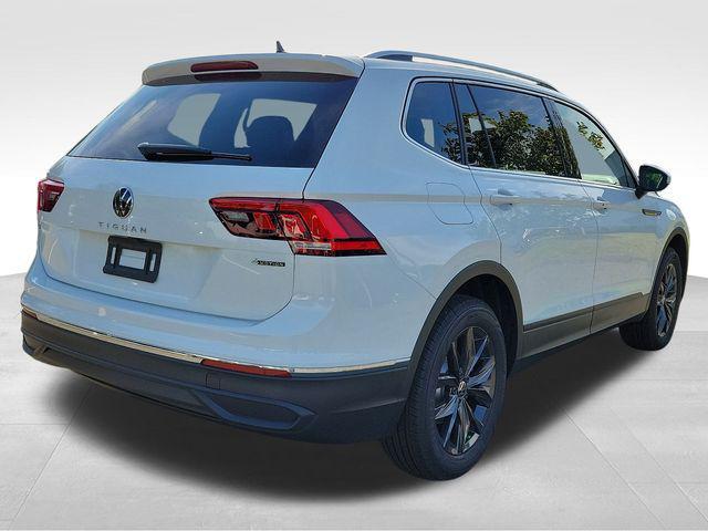 new 2024 Volkswagen Tiguan car, priced at $32,275