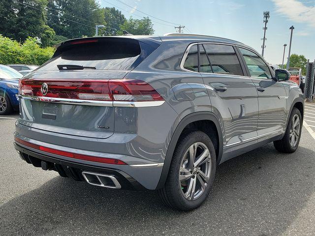new 2024 Volkswagen Atlas Cross Sport car, priced at $46,590
