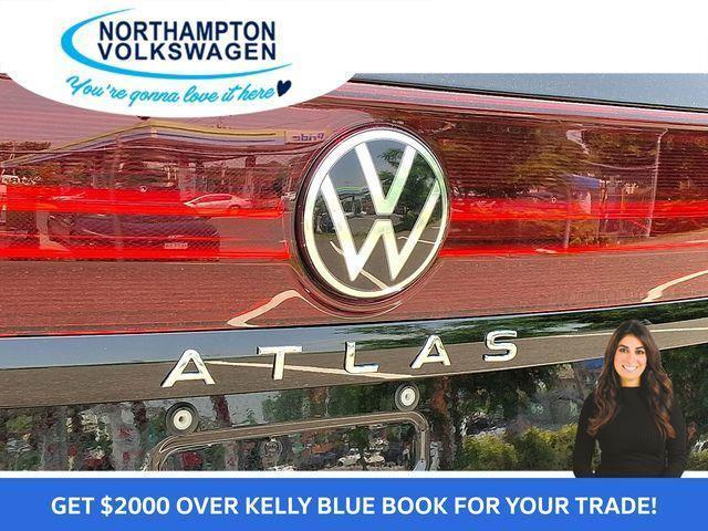 new 2025 Volkswagen Atlas car, priced at $43,693