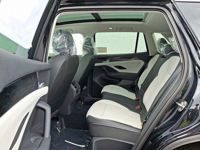 new 2025 Volkswagen Tiguan car, priced at $34,928