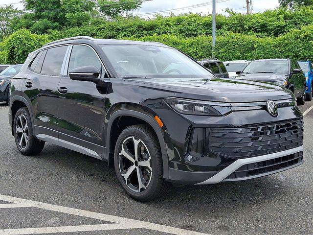 new 2025 Volkswagen Tiguan car, priced at $34,928