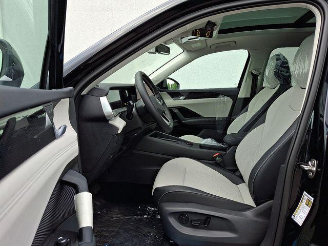new 2025 Volkswagen Tiguan car, priced at $34,928