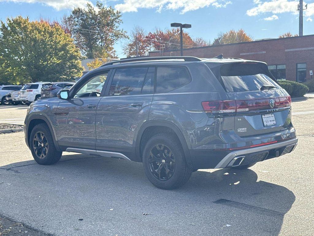 new 2025 Volkswagen Atlas car, priced at $46,245