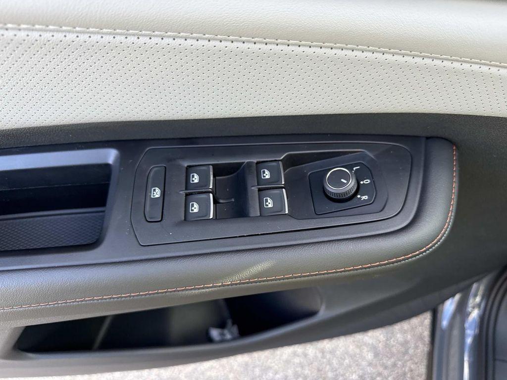 new 2025 Volkswagen Atlas car, priced at $46,245