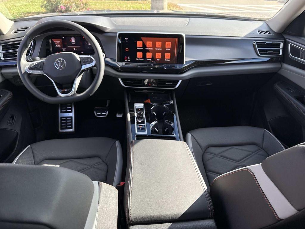 new 2025 Volkswagen Atlas car, priced at $46,245