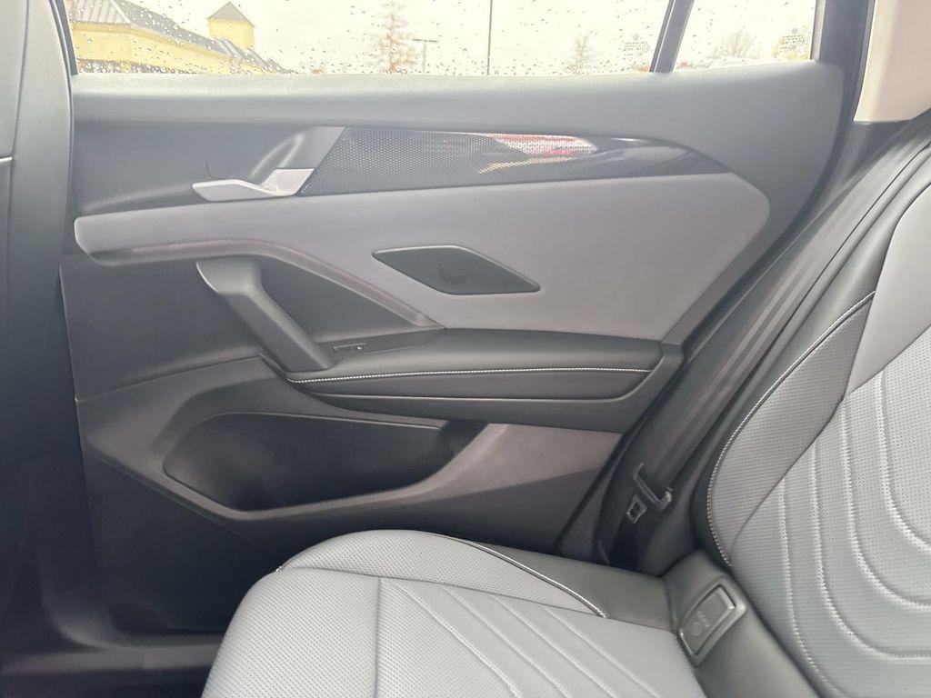 new 2025 Volkswagen Tiguan car, priced at $36,542