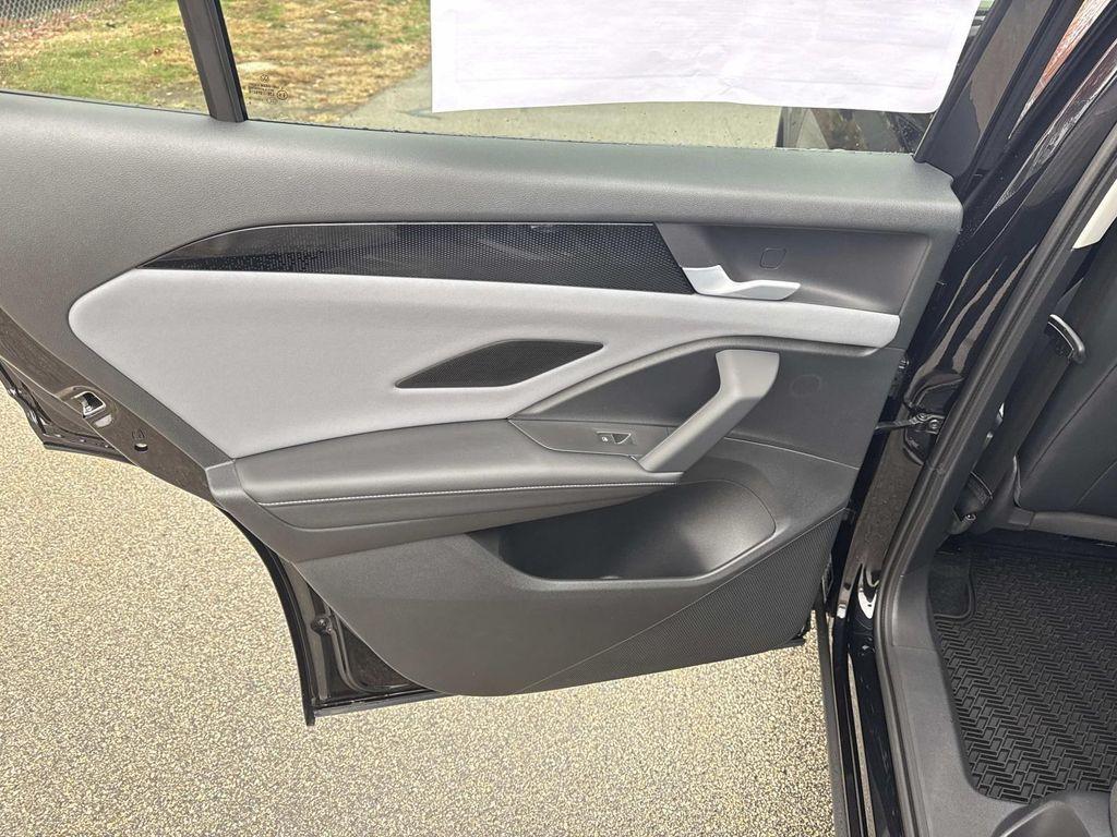 new 2025 Volkswagen Tiguan car, priced at $36,542