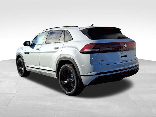 new 2025 Volkswagen Atlas Cross Sport car, priced at $49,002