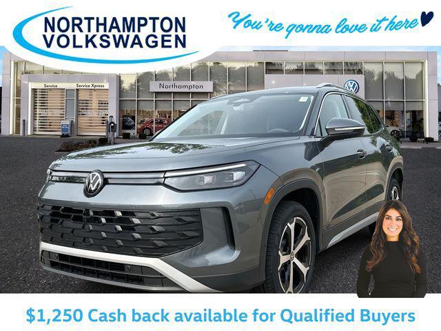 new 2025 Volkswagen Tiguan car, priced at $33,511