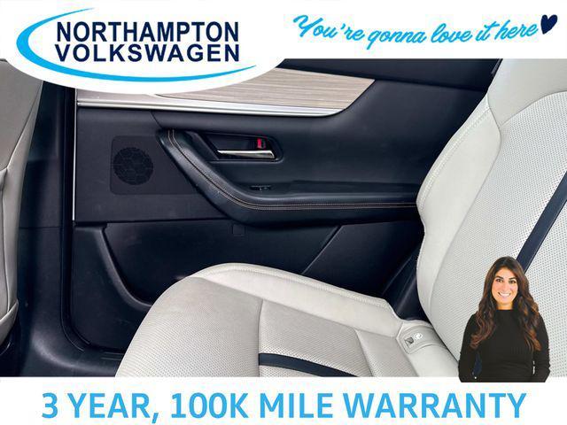 used 2024 Mazda CX-90 PHEV car, priced at $38,571