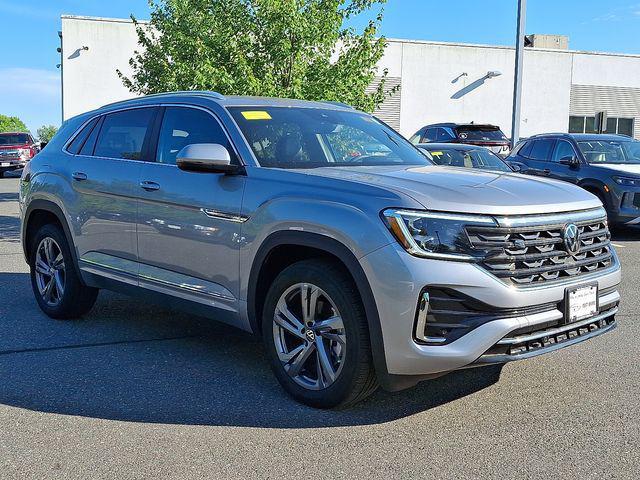 new 2024 Volkswagen Atlas Cross Sport car, priced at $44,000