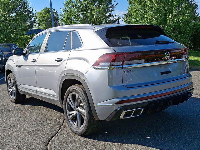 new 2024 Volkswagen Atlas Cross Sport car, priced at $44,000