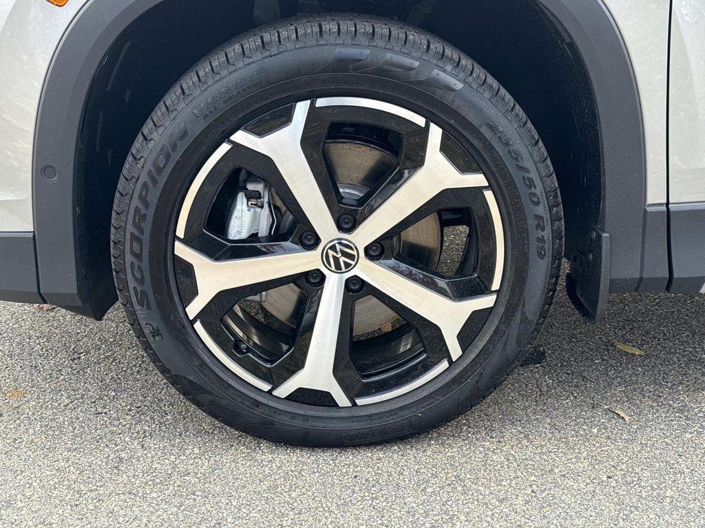 new 2026 Volkswagen Tiguan car, priced at $40,121