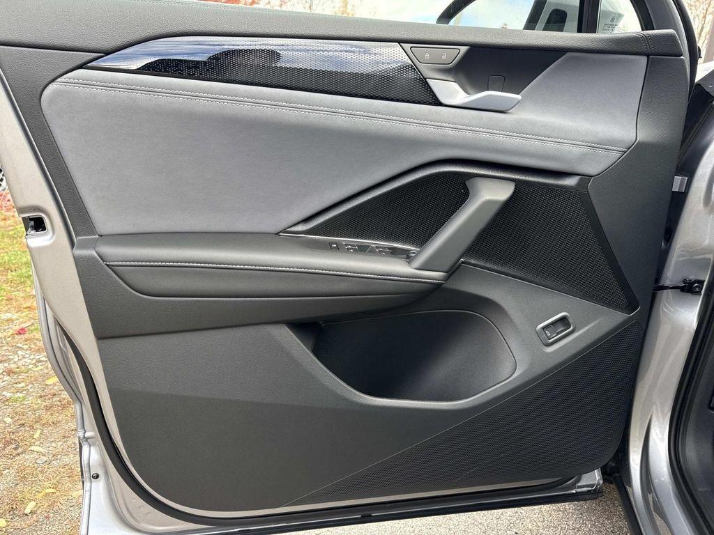 new 2026 Volkswagen Tiguan car, priced at $40,121