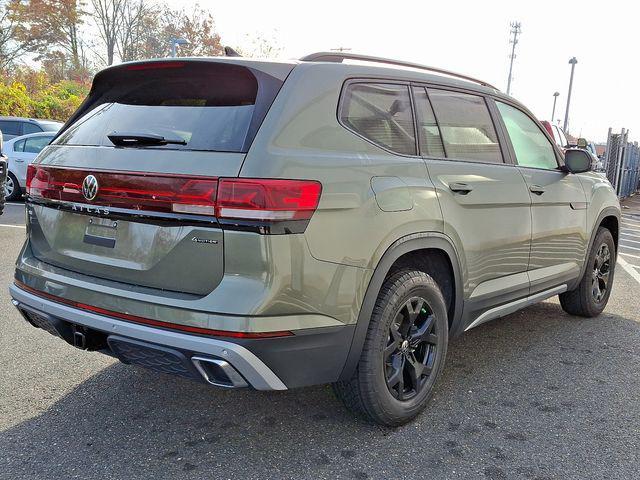 new 2025 Volkswagen Atlas car, priced at $45,163