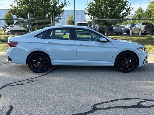 new 2025 Volkswagen Jetta car