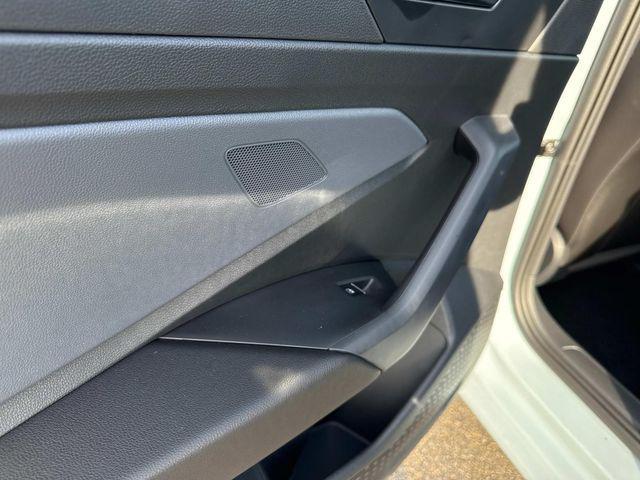 new 2025 Volkswagen Jetta car