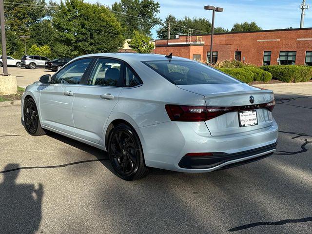 new 2025 Volkswagen Jetta car