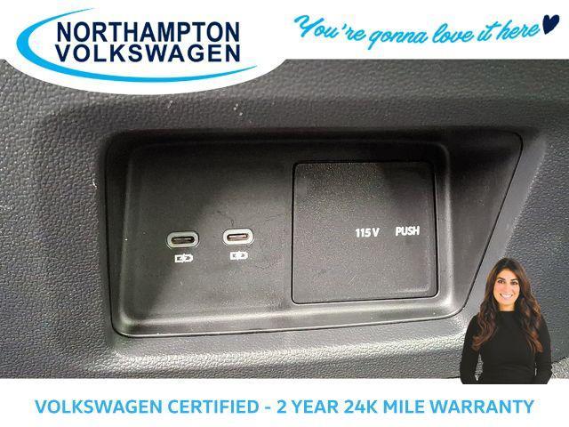 used 2024 Volkswagen Atlas car, priced at $38,425