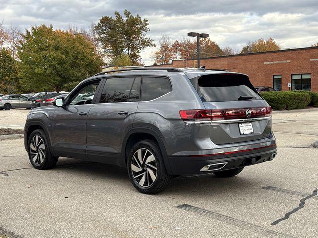new 2025 Volkswagen Atlas car, priced at $43,283