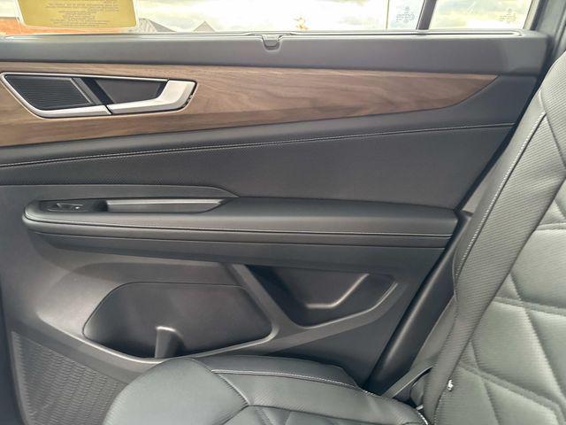 new 2025 Volkswagen Atlas car, priced at $43,283