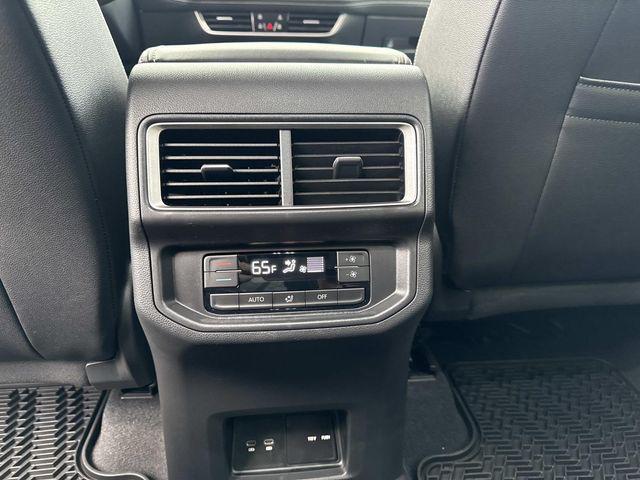 new 2025 Volkswagen Atlas car, priced at $43,283