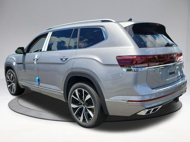 new 2024 Volkswagen Atlas car, priced at $49,645