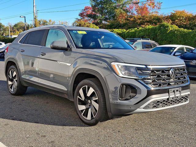 new 2024 Volkswagen Atlas Cross Sport car, priced at $43,934