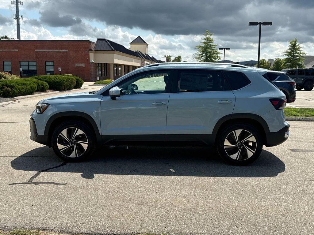 new 2025 Volkswagen Taos car, priced at $32,286