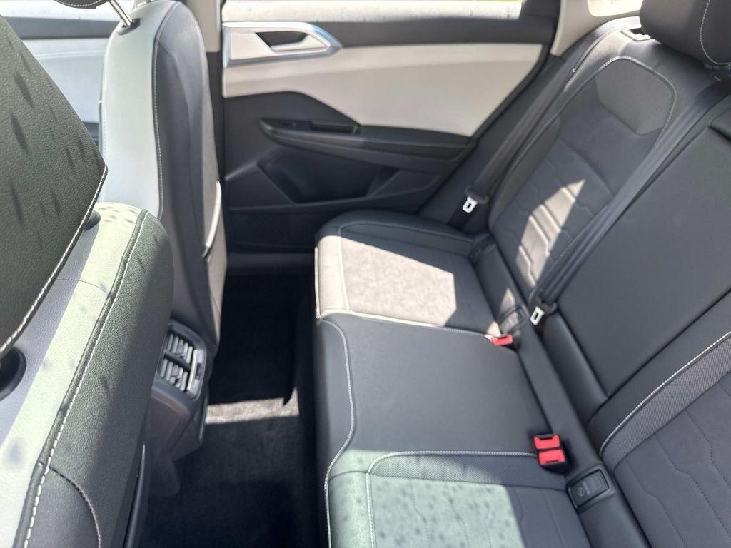 new 2025 Volkswagen Taos car, priced at $32,286